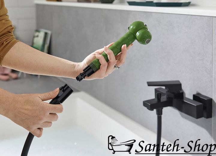 Адаптер для быстрой смены леек ручного душа Hansgrohe, Black (28346000 Black) 28346000 Black фото