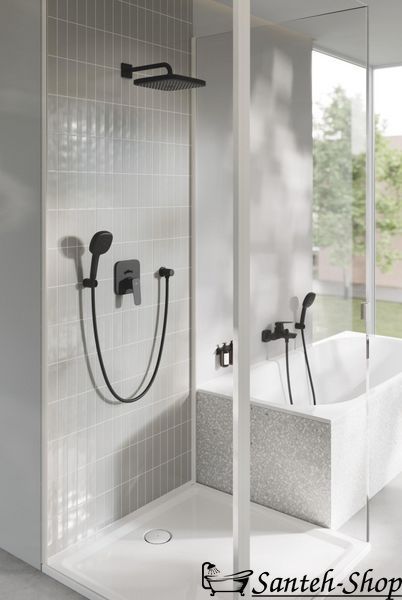 Верхний душ Grohe Tempesta 250 Cube, с кронштейном к стене с WaterSaving, черный матовый (266872430) 266872430 фото