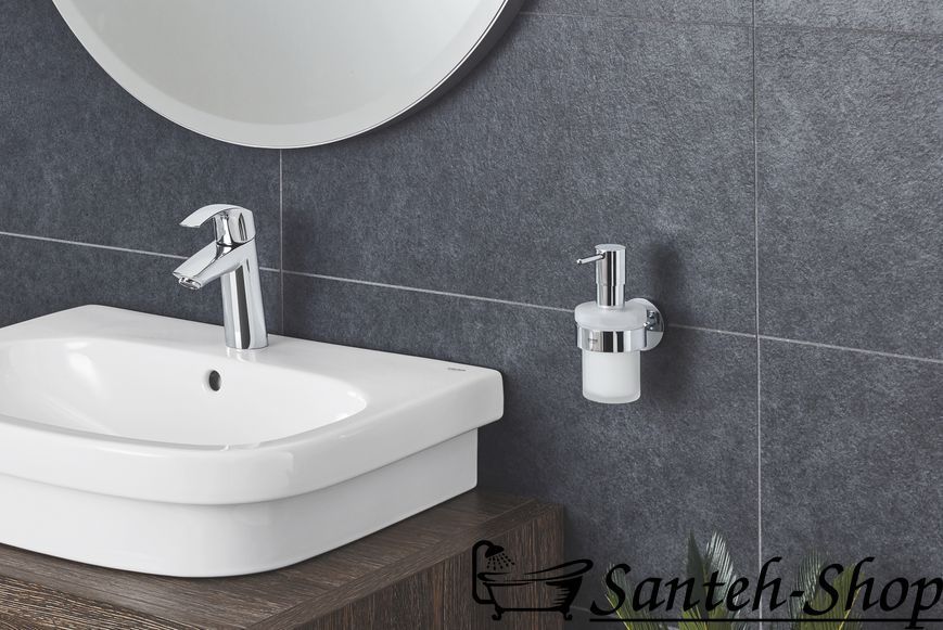 Дозатор жидкого мыла GROHE ESSENTIALS 40394001 40394001 фото